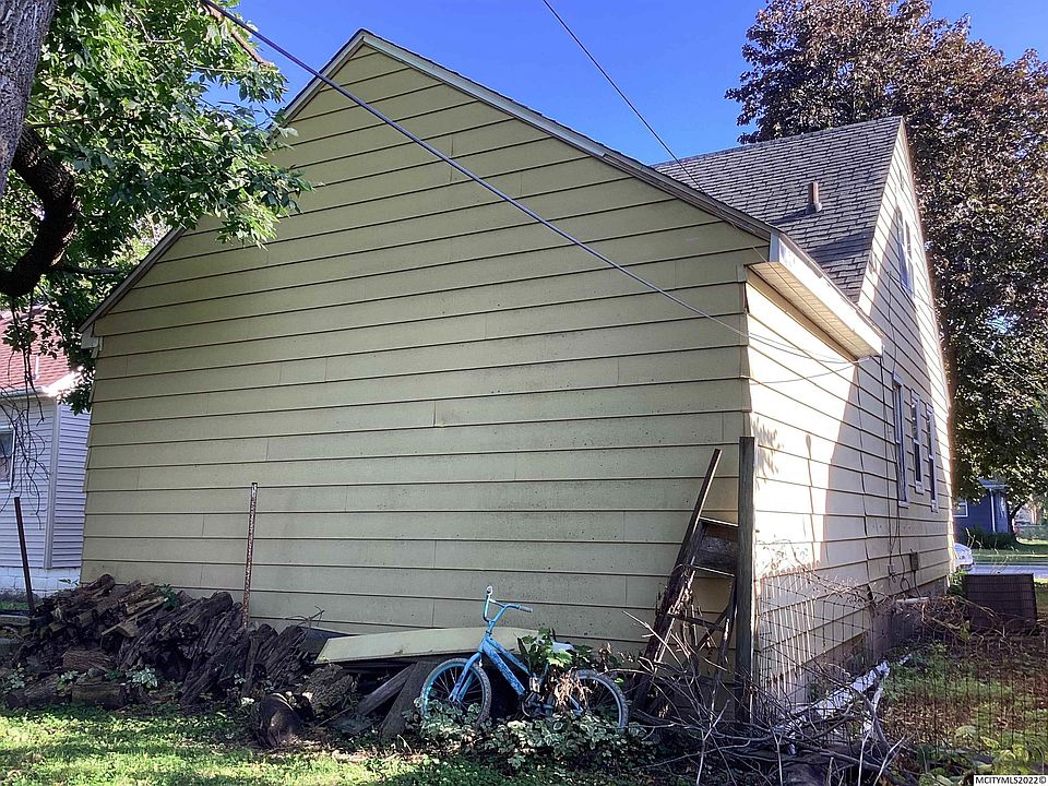 218 26th St SW, Mason City, IA 50401 Zillow