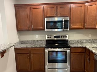 100 Orchard St APT B12, Rensselaer, NY 12144