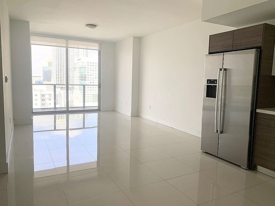 1st image of 1010 SW 2nd Ave Unit 1906