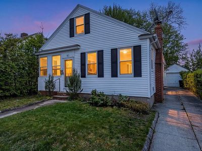 91 Tyndall Ave, Providence, RI, 02908