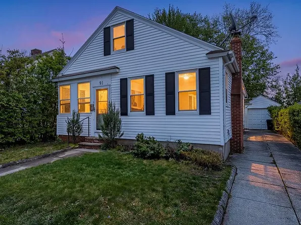 91 Tyndall Ave, Providence, RI 02908