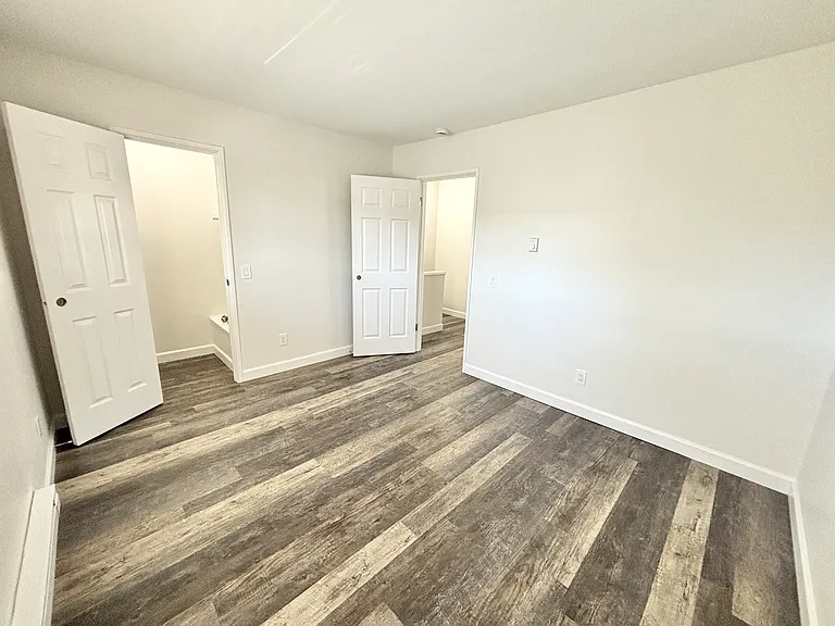 Sundale Townhomes — Photo 58