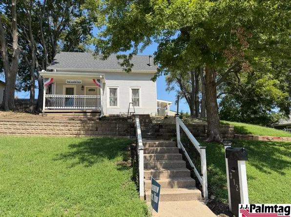 312 1st Corso, Nebraska City, NE 68410