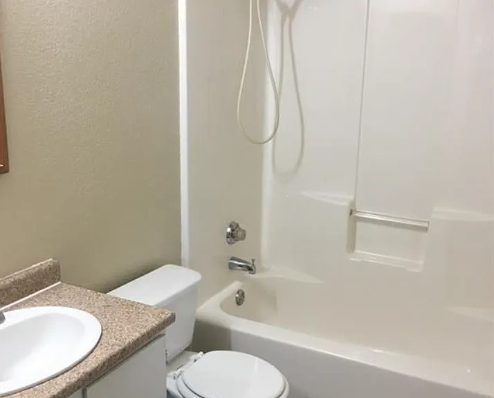 1812 San Rafael St #1812 — Photo 5