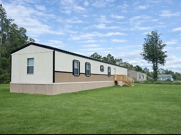 2nd image of 443 W Lone Oak Rd