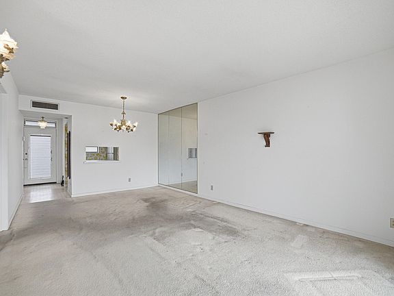 5th image of 2861 NW 47th Terrace #305b