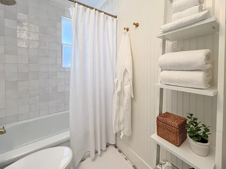 31 Oak Forest Dr — Photo 34