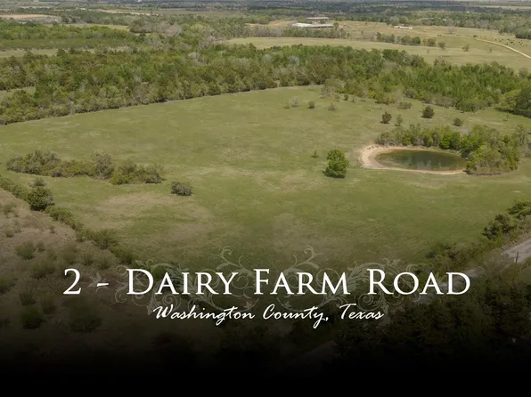 2 Dairy Farm Rd, Chappell Hill, TX 77426
