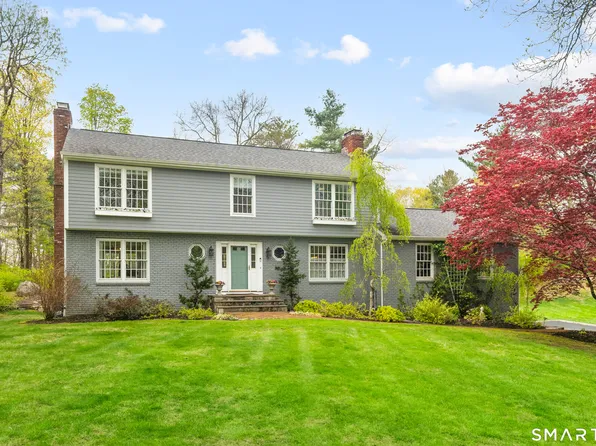 5 Musket Lane, Redding, CT 06896