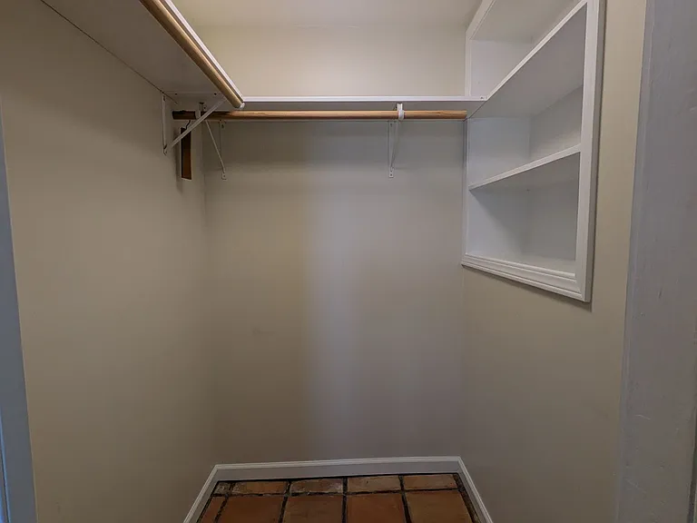 2698 Koa Ave #A — Photo 10