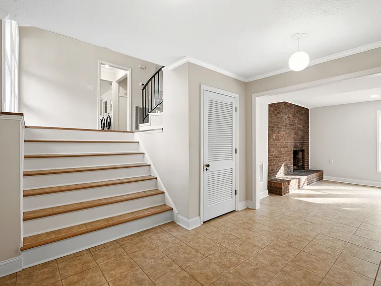 607 Longleaf Ave — Photo 11