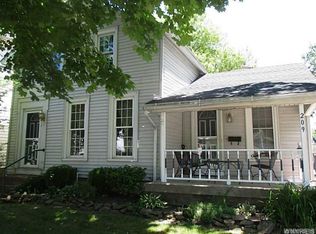 209 Saxton St, Lockport, NY 14094