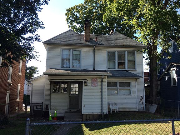 3rd image of 2132 Indianola Ave