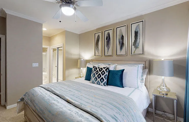 Tuscany Gate Apartments — Photo 4