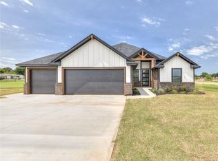 4812 Bermuda Dr, Mustang, OK 73064