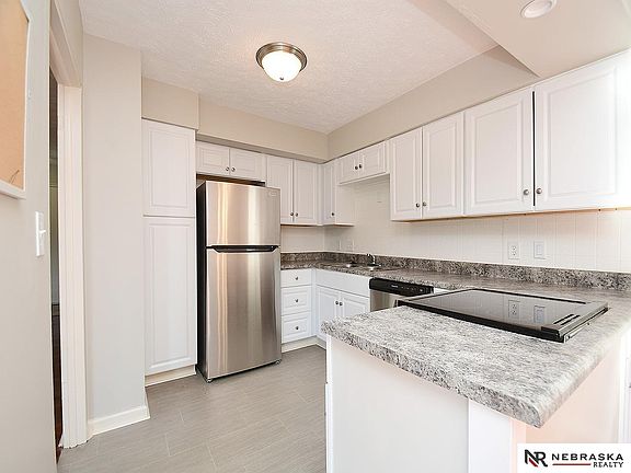2nd image of 4821 N 109th St