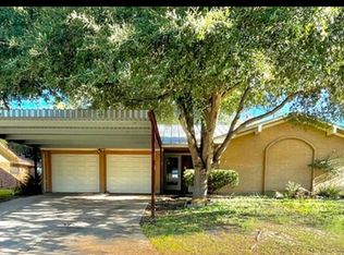 112 Bluebonnet Dr, Kenedy, TX 78119
