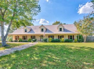 11 Trafalgar Rd, Conway, AR 72034