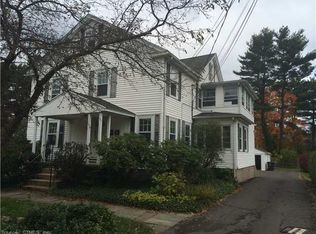 11 Carrington Ln, Farmington, CT 06032