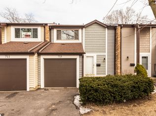 11009 S Drake Ave #2, Chicago, IL 60655
