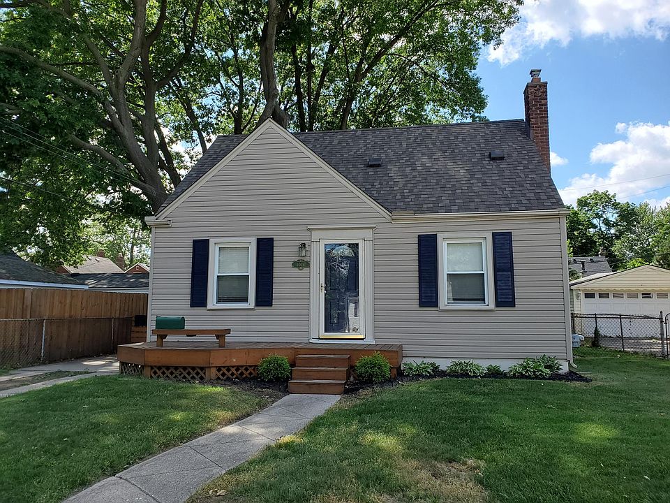 1st image of 1015 N Wilson Ave