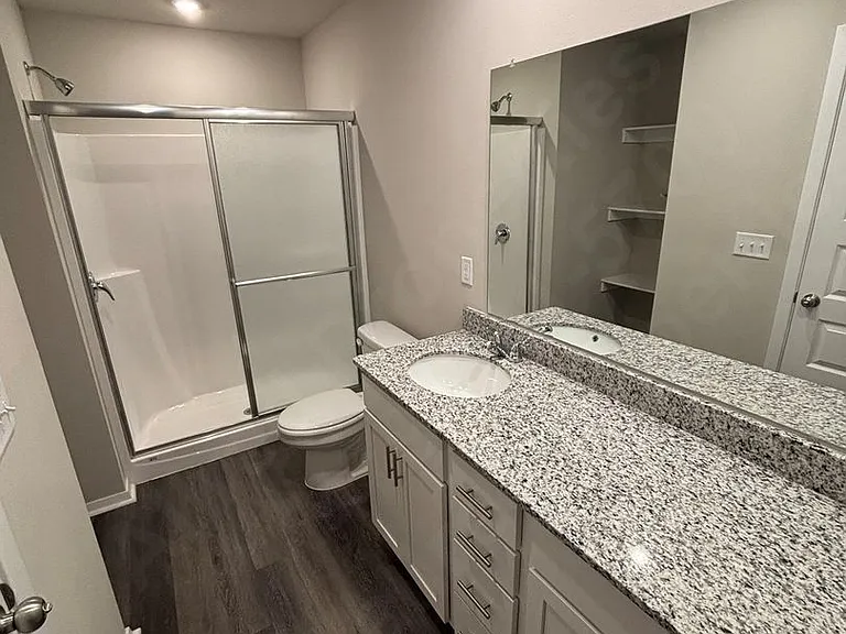 2713 Elliott St — Photo 13
