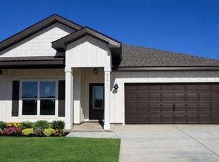 20941 Gibson Ave, Robertsdale, AL 36567