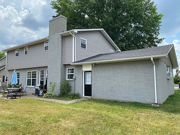 2nd image of 1749 Karen Cir