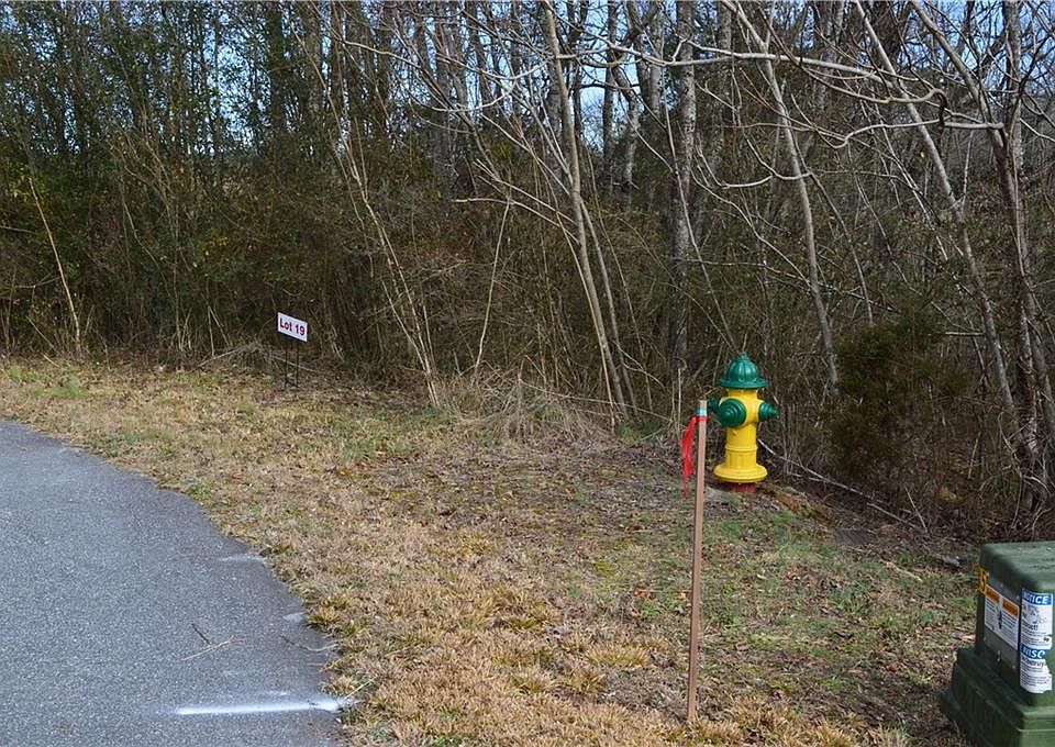 2nd image of 1735 Greenbrooke Rd Lot 19