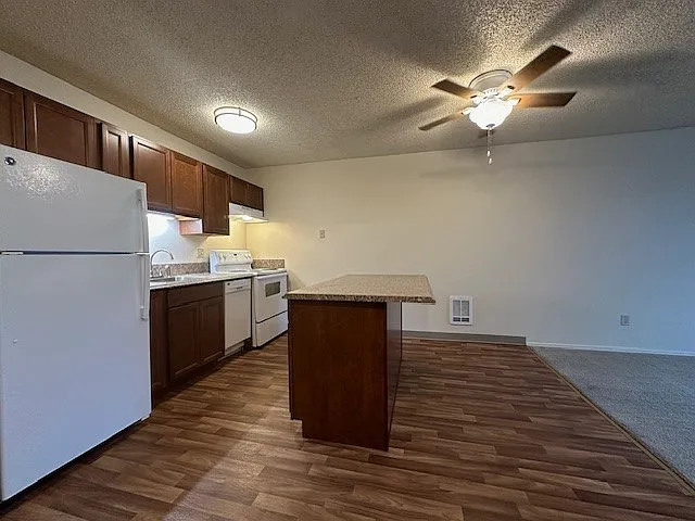 Beaver Creek Apartments — Photo 19