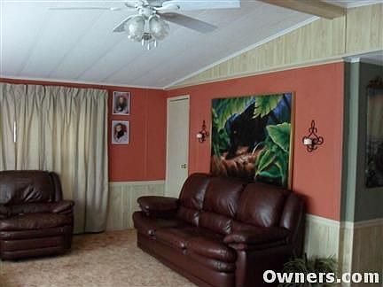 Spacious Living Room