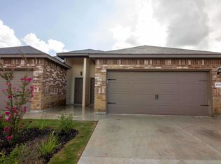 2570 Pioneer Rd, Seguin, TX 78155