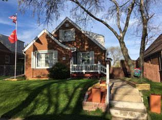 3590 S 17th St, Milwaukee, WI 53221