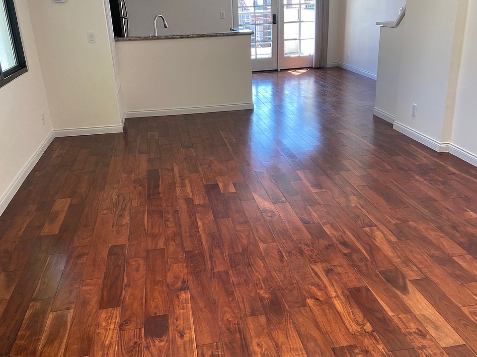 1st image of 1090 University Ave #225