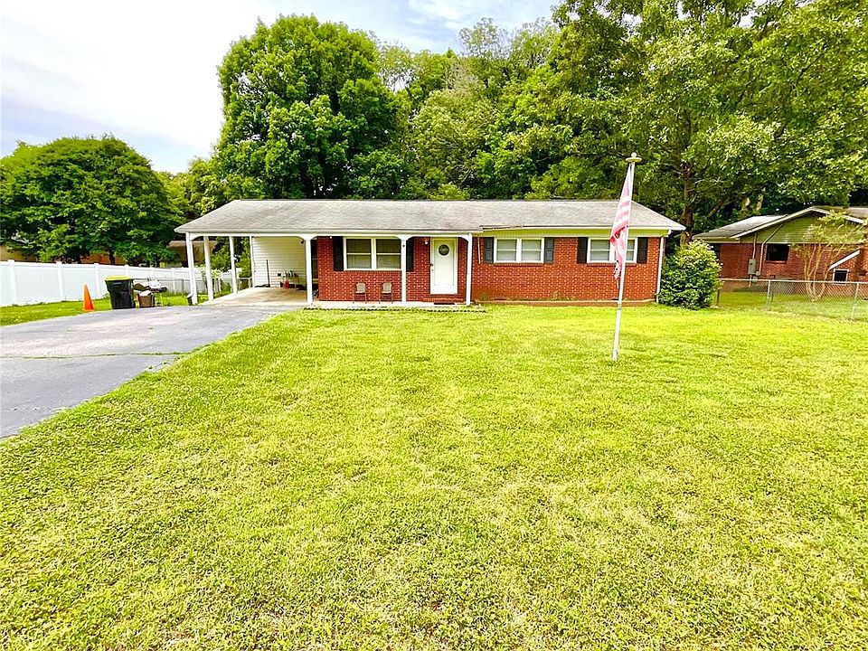 1st image of 613 Shue Rd