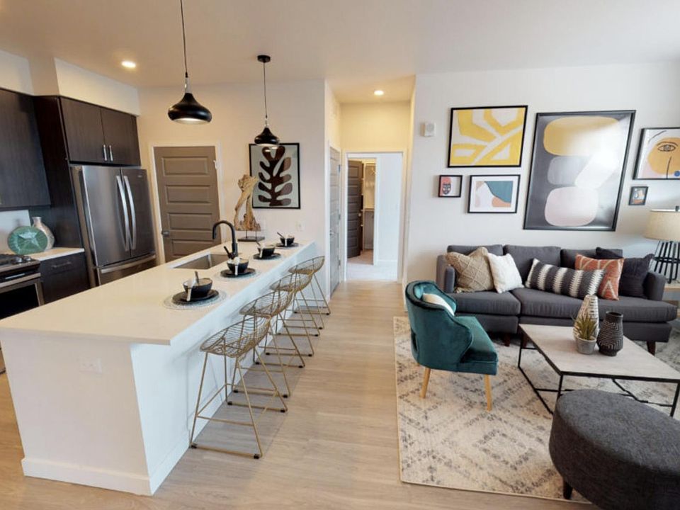 1st image of 2215 Market St #501