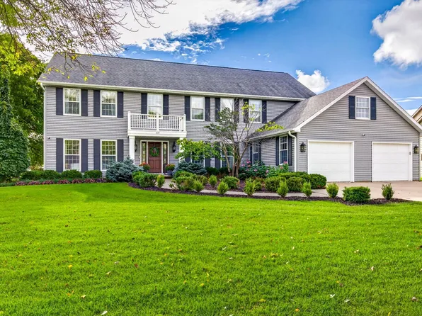991 Derby Ln, Neenah, WI 54956