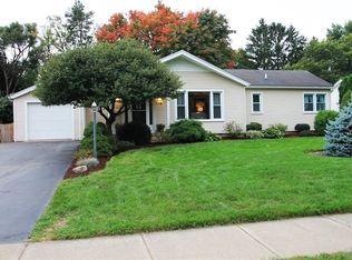 334 Brookview Dr, Rochester, NY 14617