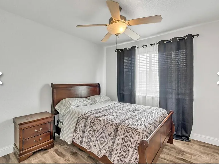 Non-master bedroom of 3199 Western Avenue Sacramento, CA 95838