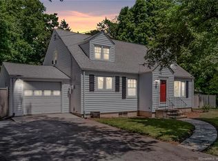 70 Ripley Hill Rd, Barkhamsted, CT 06063