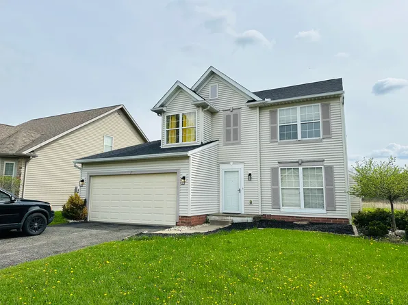 281 Potters Cir, Girard, OH 44420