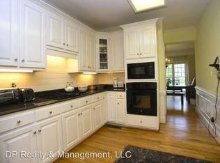 4120 Fincastle Ct, Charlotte, NC 28215