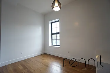 Rented by Rennit Inc.