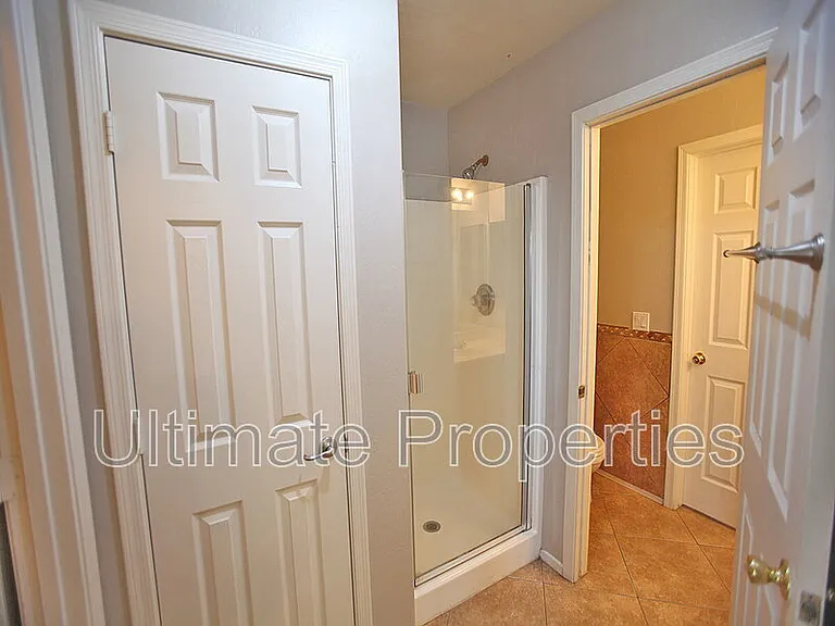 12511 N 121st Dr — Photo 12