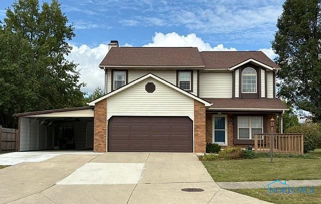 1st image of 130 W Pinewood Ave