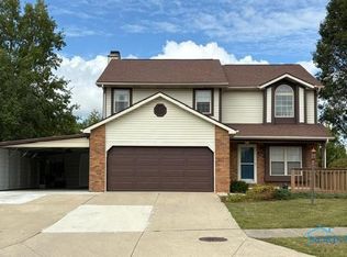 130 W Pinewood Ave, Defiance, OH 43512