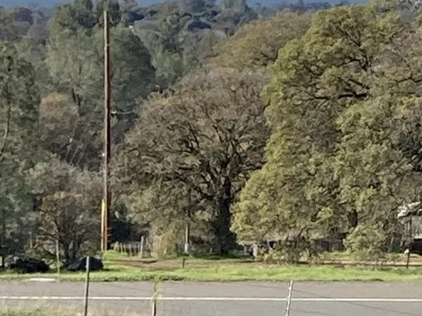 3747 Pine Ave, Clearlake, CA 95422