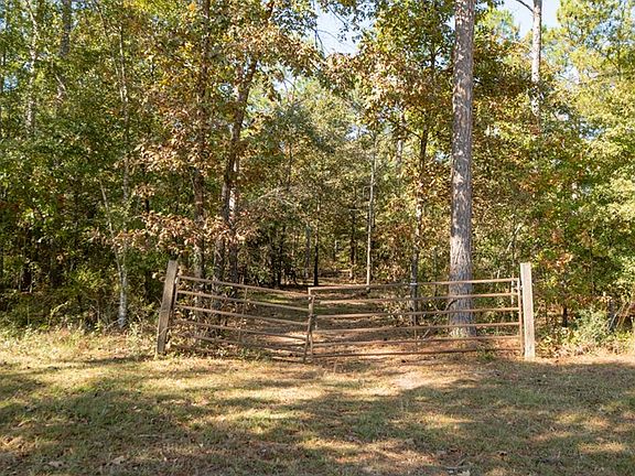 2nd image of 8191 Harvel Pond Rd