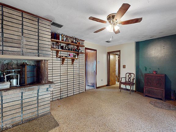 4th image of 10875 FLAMINGO Avenue