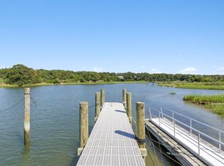 1625 Naugles Dr, Mattituck, NY 11952